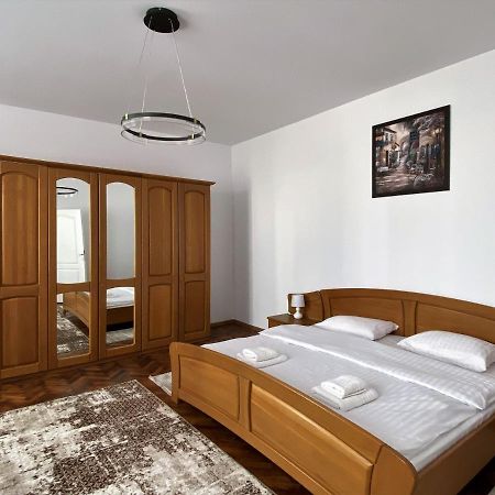 Ely'S Place Sibiu Eksteriør bilde